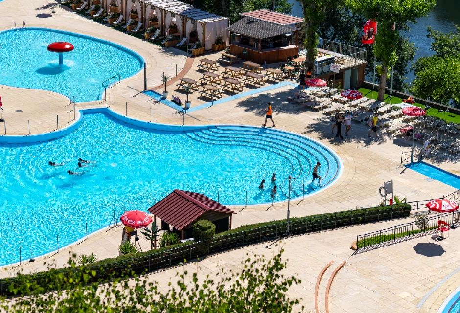 Piscina de adultos do Parque Aquático de Amarante